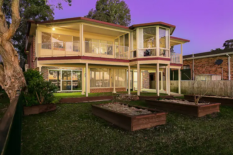 76 Leonard Avenue, Toukley NSW 2263