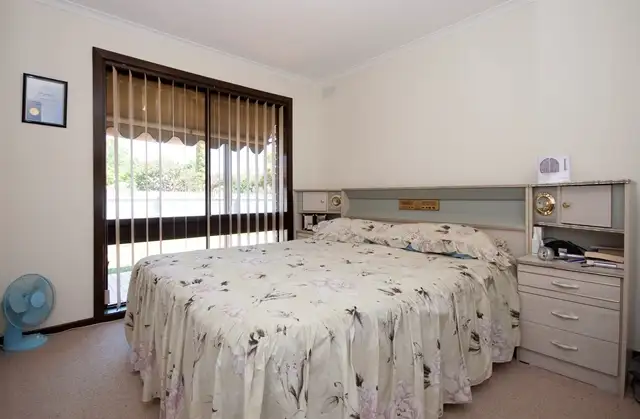 Sixth view of Homely unit listing, 2/7 Garnet Circuit, Wodonga VIC 3690