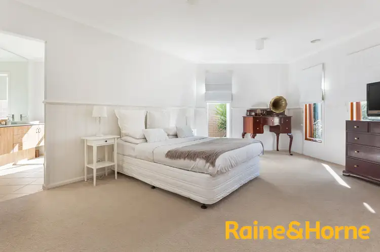 Fifth view of Homely house listing, 33 Tobin Way, Lyndhurst VIC 3975