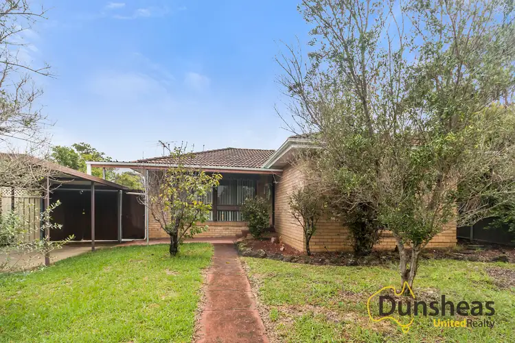 6 Wagtail Crescent, Ingleburn NSW 2565