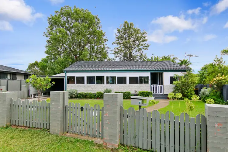 8 Clematis Place, Macquarie Fields NSW 2564