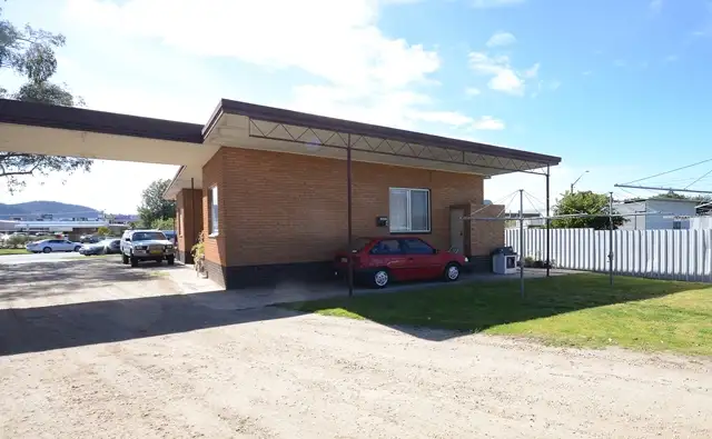 Third view of Homely block of units listing, 1-7/375 Union Road, North Albury NSW 2640