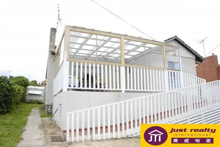 Main view of Homely house listing, 6 Lilly Pilly Ave, Doveton VIC 3177