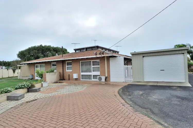 15A Tyne Court, Safety Bay WA 6169