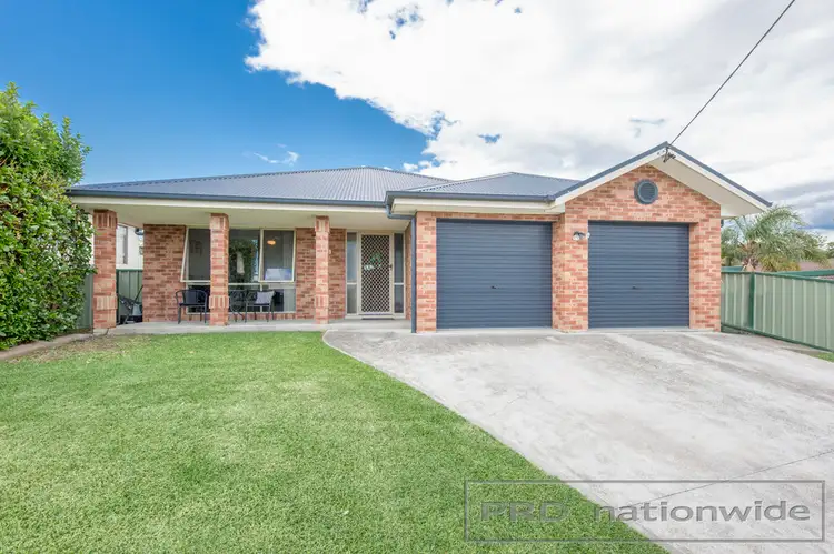 9 Kent Street, Greta NSW 2334