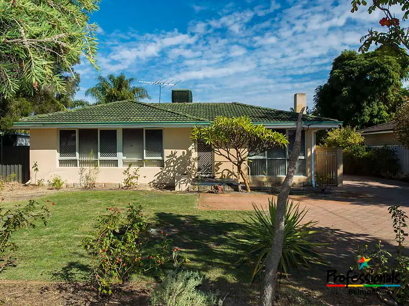 Main view of Homely house listing, 8 Belinda Avenue, Cloverdale WA 6105