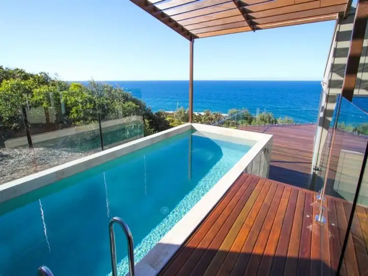 71 Sunrise Close Sunrise, Agnes Water QLD 4677