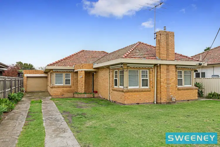 53 Romawi Street, Altona VIC 3018