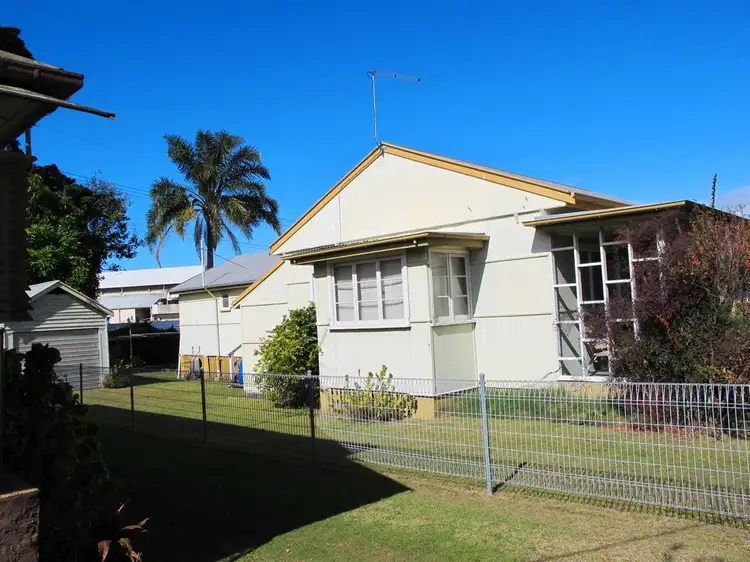 28 Percy Street, Redcliffe QLD 4020