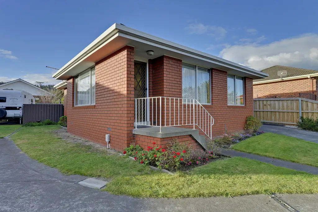 Main view of Homely unit listing, Unit 2/3 Pera Court, Howrah TAS 7018