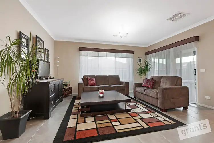 Third view of Homely house listing, 8 Perry Circuit, Cranbourne North VIC 3977
