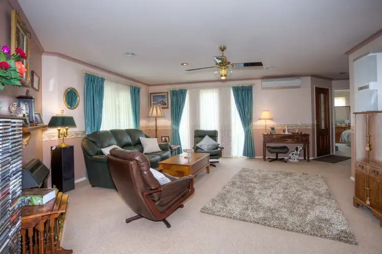 Fifth view of Homely house listing, 16 Scotch Court, Sunbury VIC 3429