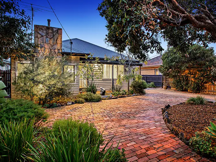 68 Maidstone St, Altona VIC 3018