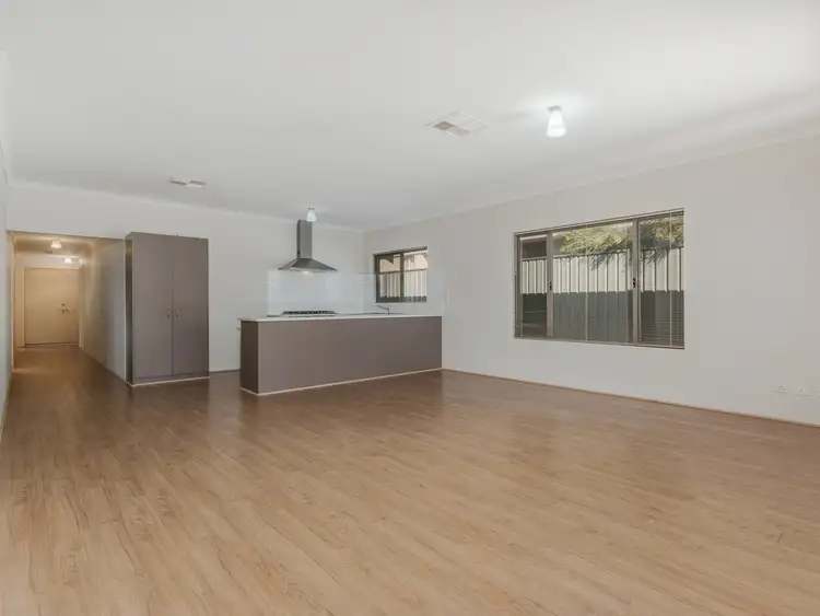Third view of Homely house listing, 10 Nannup Bend, Baldivis WA 6171