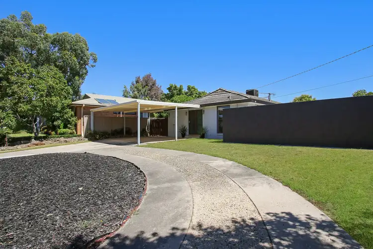 9 Parkland Drive, Wodonga VIC 3690