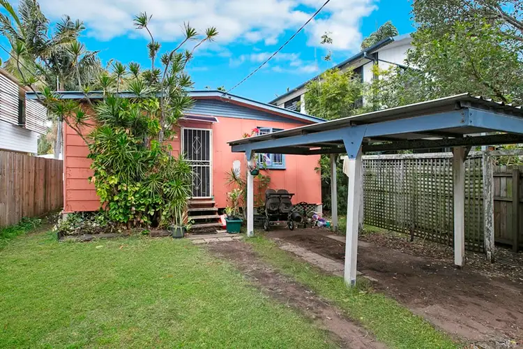 14 Coolana Street, Lota QLD 4179