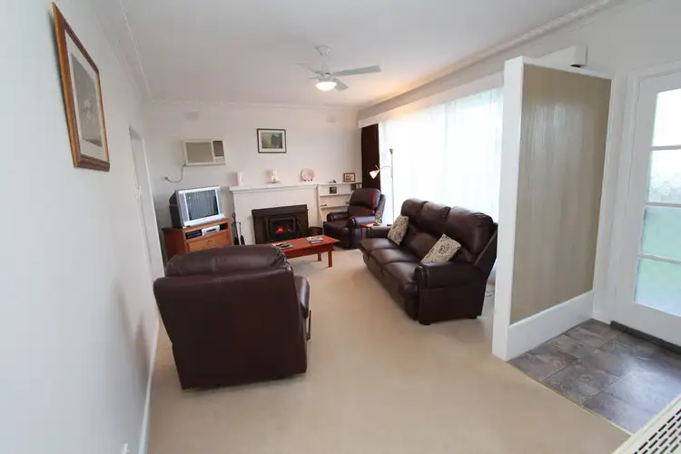 Fifth view of Homely house listing, 8 Blake Street, Skipton VIC 3361
