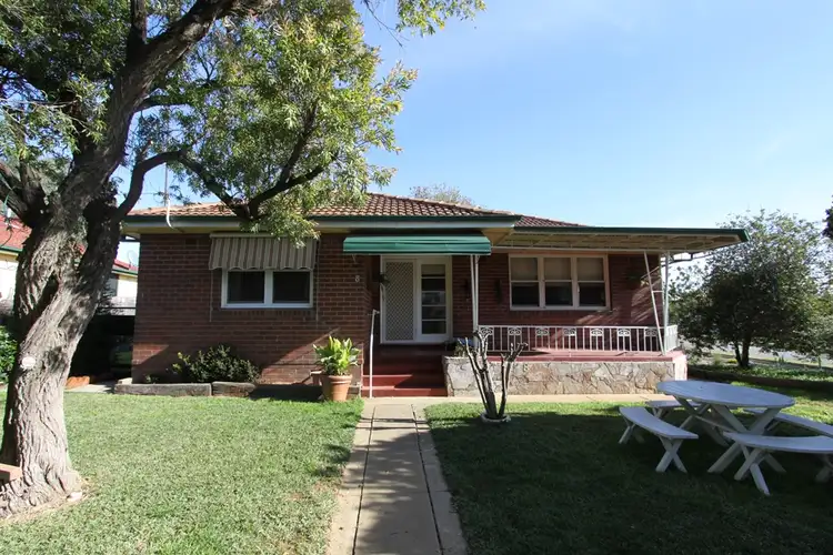 Main view of Homely house listing, 8 Tarakan Avenue, Ashmont NSW 2650
