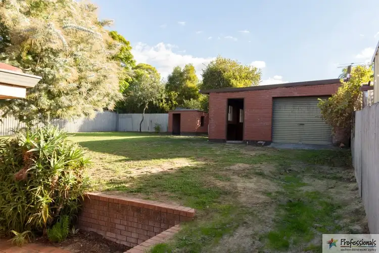 Sixth view of Homely house listing, 5 Saunders Street, Collie WA 6225