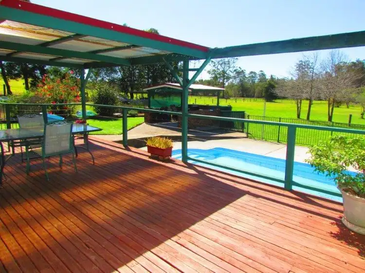 74 Preston Dr, Macksville NSW 2447