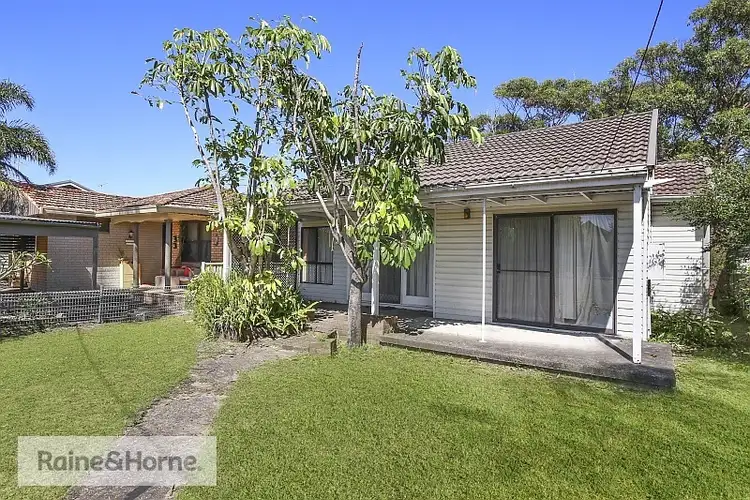 31 Sydney Avenue, Umina Beach NSW 2257