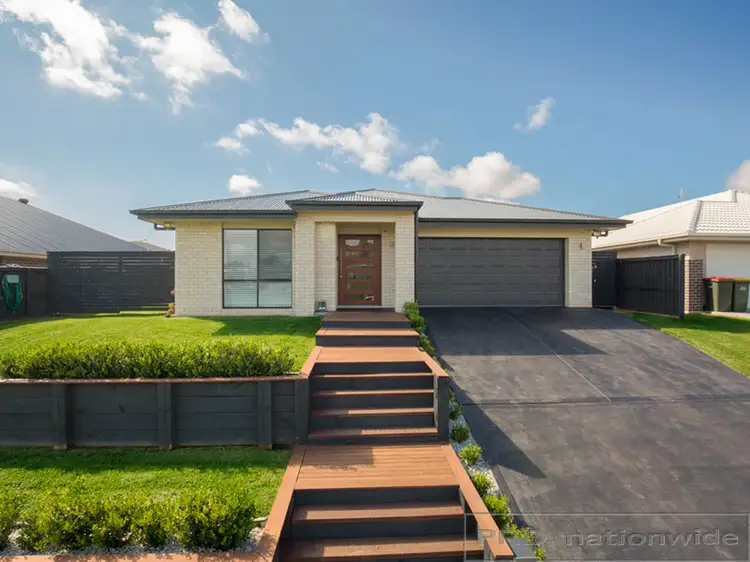 11 Pebble Creek Way, Gillieston Heights NSW 2321