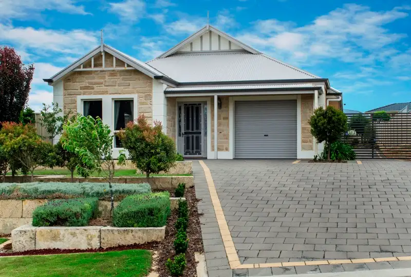 Main view of Homely house listing, 10 Fairway Drive, Mccracken SA 5211