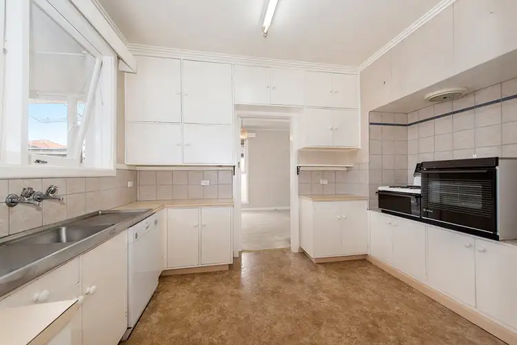 Fifth view of Homely house listing, 21 St Clair Crescent, Mount Waverley VIC 3149