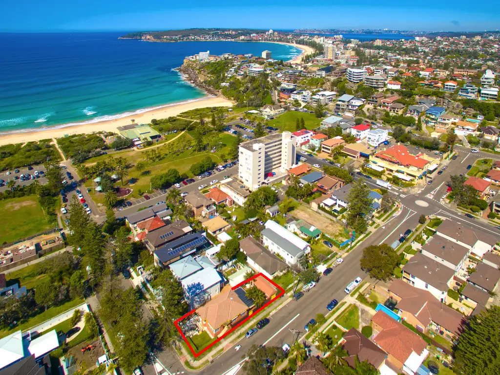 Main view of Homely house listing, 19 Kooloora Avenue, Freshwater NSW 2096