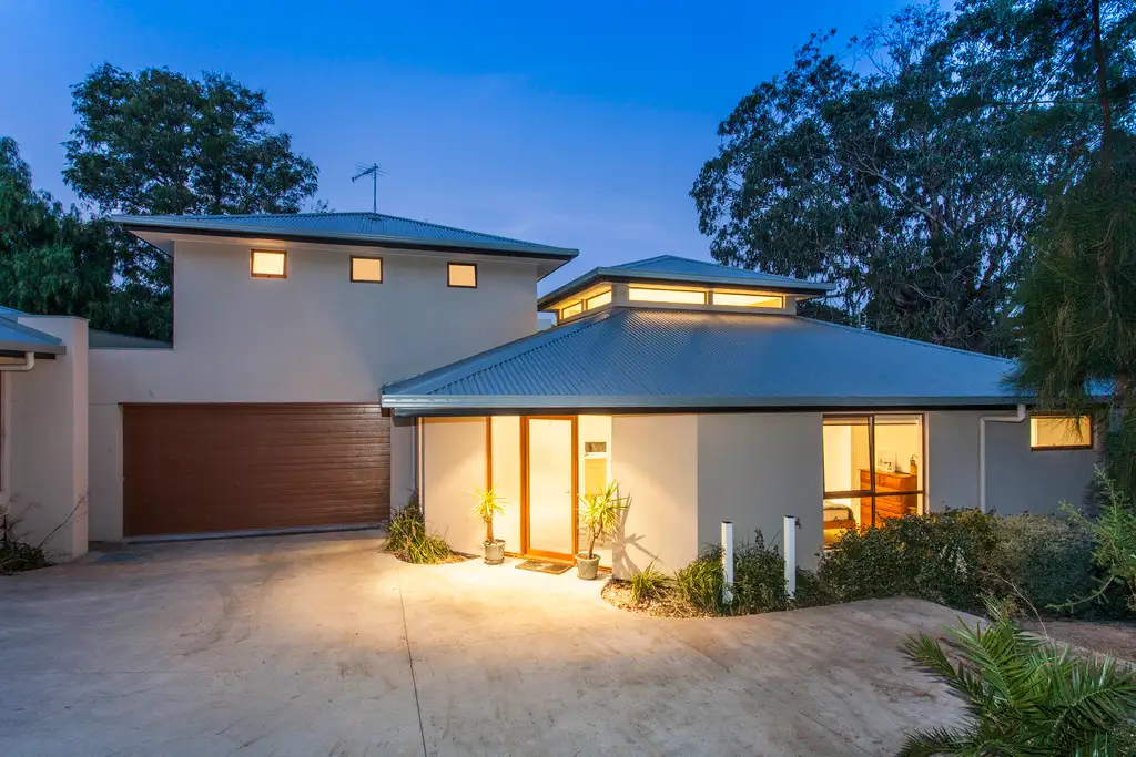 Main view of Homely house listing, 1 - 3/19 The Ridge, Frankston South VIC 3199