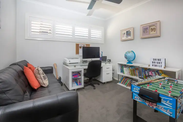 Fifth view of Homely house listing, 14 Les Circuit, Gillieston Heights NSW 2321