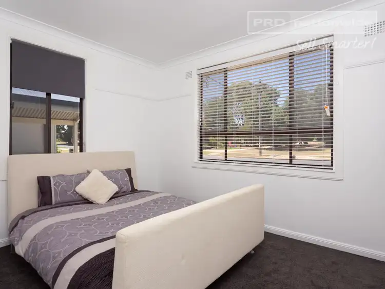 Fourth view of Homely house listing, 10 Mount Austin Avenue, Mount Austin NSW 2650