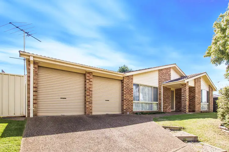 35 Holborn Street, Ambarvale NSW 2560