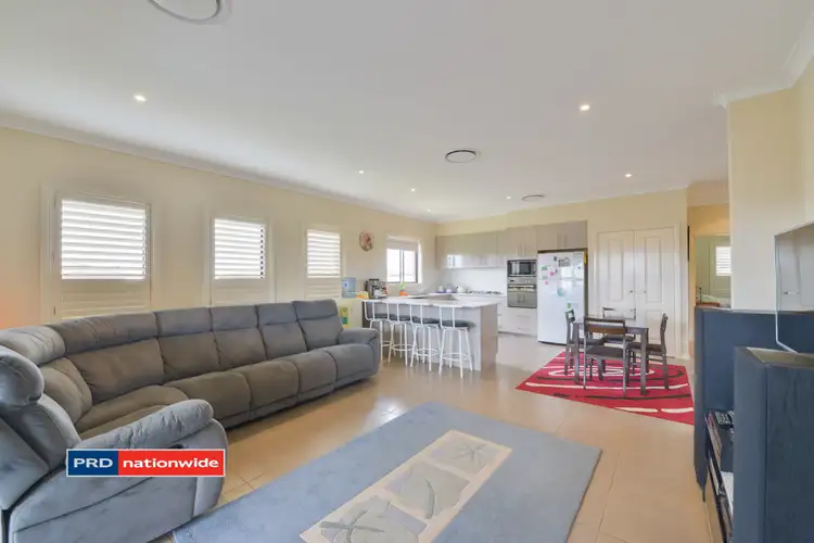 Third view of Homely house listing, 6 John Stuart Close, Tamworth NSW 2340