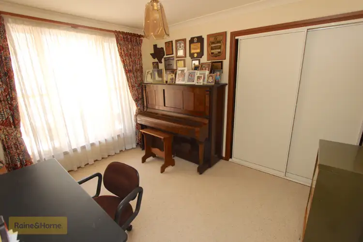 Seventh view of Homely house listing, 4 Kurumben Place, West Bathurst NSW 2795