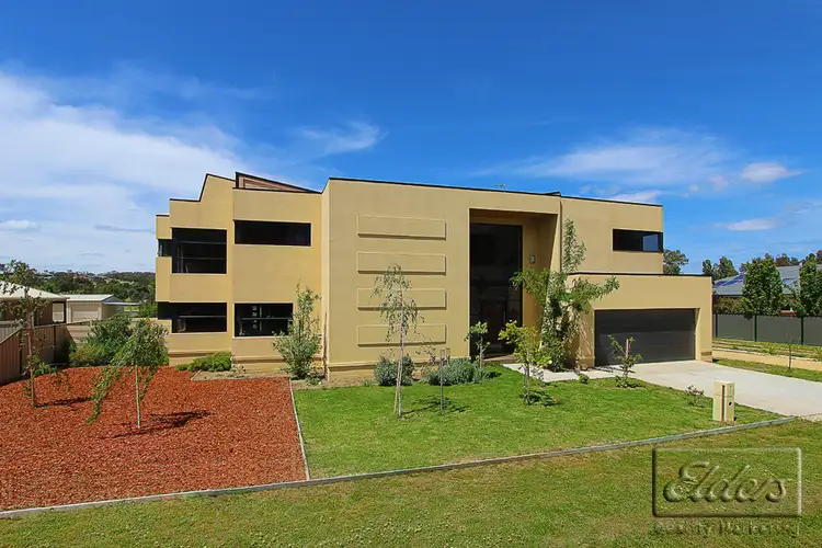33 Elizabeth Street, Campbells Creek VIC 3451