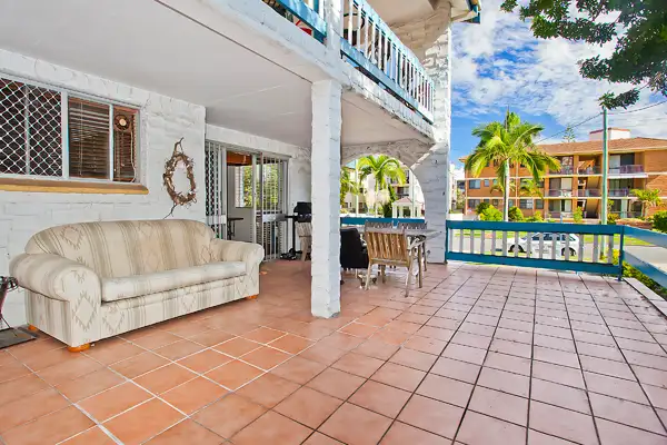 1/34 Britannia Avenue, Broadbeach QLD 4218