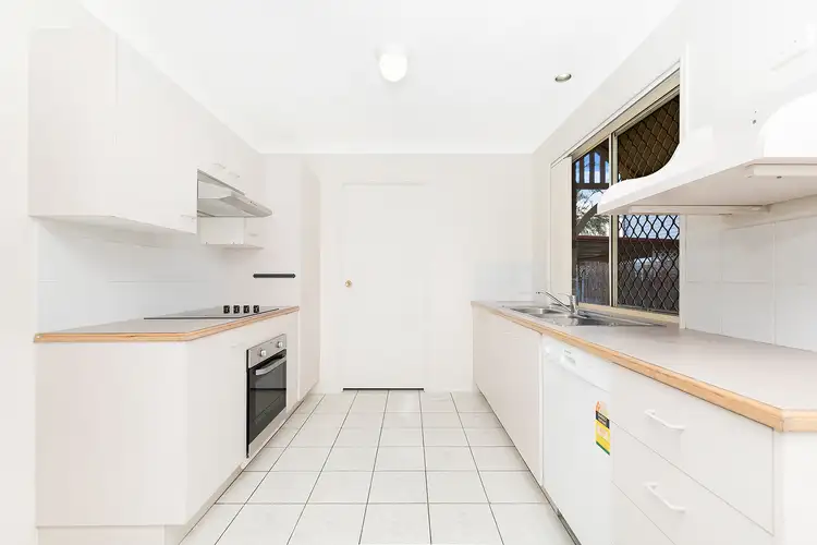 Fifth view of Homely townhouse listing, 2/38 Collier Street, Stafford QLD 4053