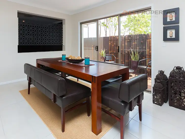 Fifth view of Homely house listing, 8 Rise Place, Heathwood QLD 4110