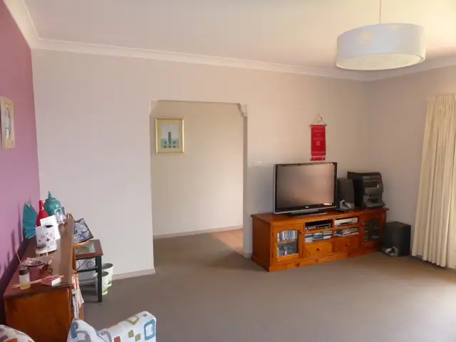 Seventh view of Homely house listing, 6 Cobden Place, Parkes NSW 2870
