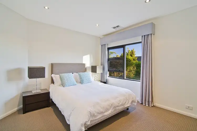 Fifth view of Homely house listing, 8 Bangar Close, Killarney Heights NSW 2087