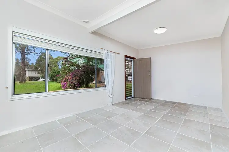 Second view of Homely house listing, 8 The Peninsula, Killarney Vale NSW 2261