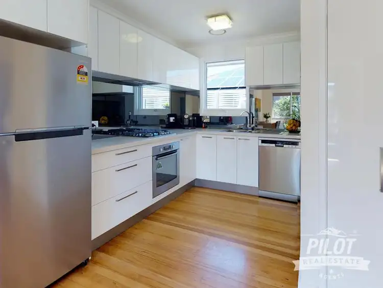 Sixth view of Homely unit listing, 7/18 Lucerne Avenue, Mornington VIC 3931