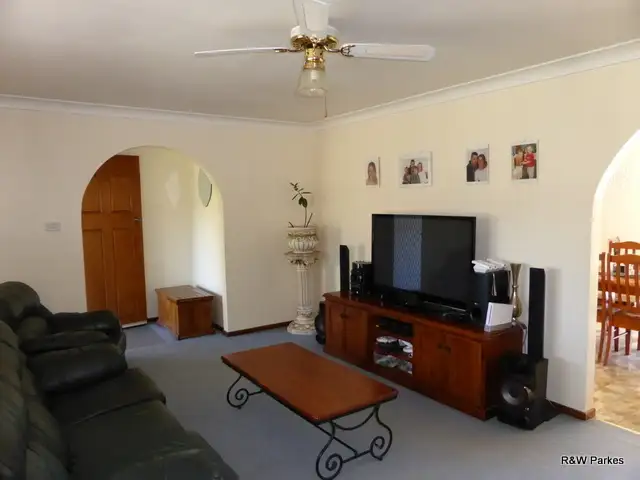 Third view of Homely house listing, 42 Thomas Street, Parkes NSW 2870