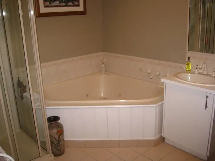 Fifth view of Homely house listing, 1/32 McNally Street, Yarrawonga VIC 3730