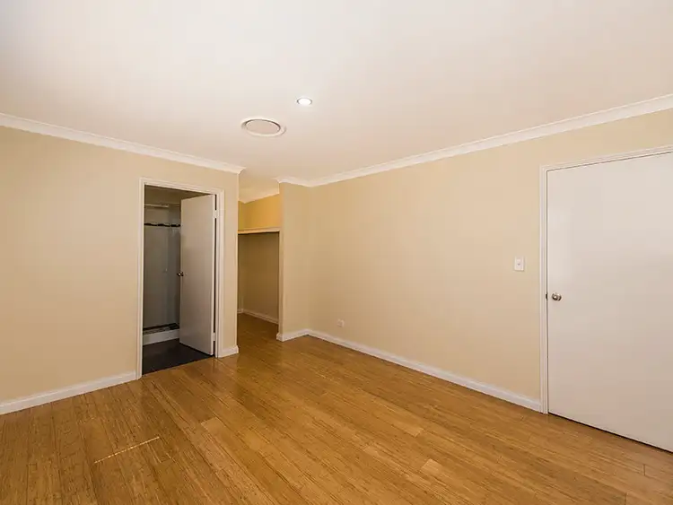 Fourth view of Homely house listing, 5 Range Court, High Wycombe WA 6057
