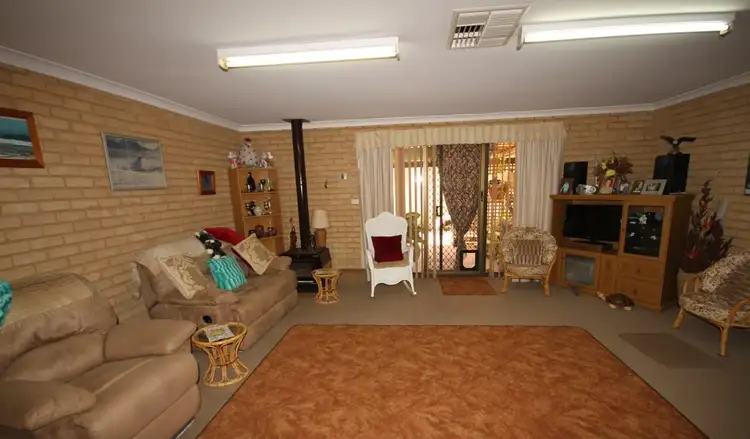Fifth view of Homely house listing, 7 Batavia Place, Mahomets Flats WA 6530