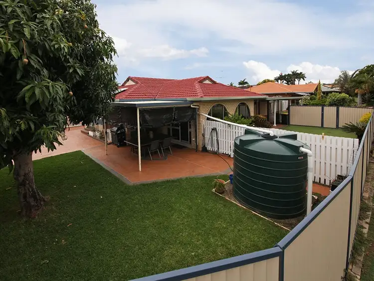 26 Pinewood Street, Redcliffe QLD 4020