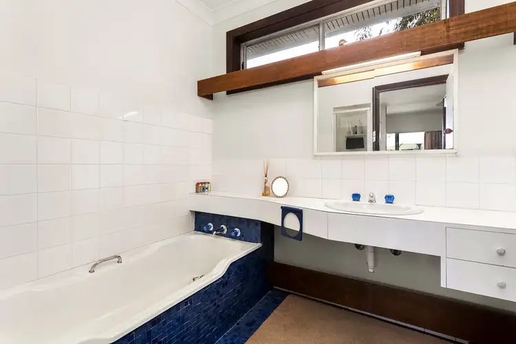 Fifth view of Homely house listing, 5 Fran Court, Templestowe Lower VIC 3107