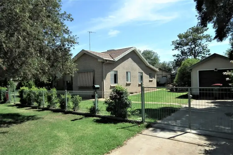 11 Cutler Avenue, Griffith NSW 2680